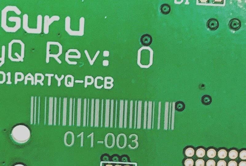 Exemplu de marcare laser pe placă electronică